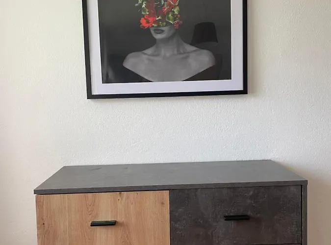 Zita Weber דירה ניוסטיפט אים סטובאיטל